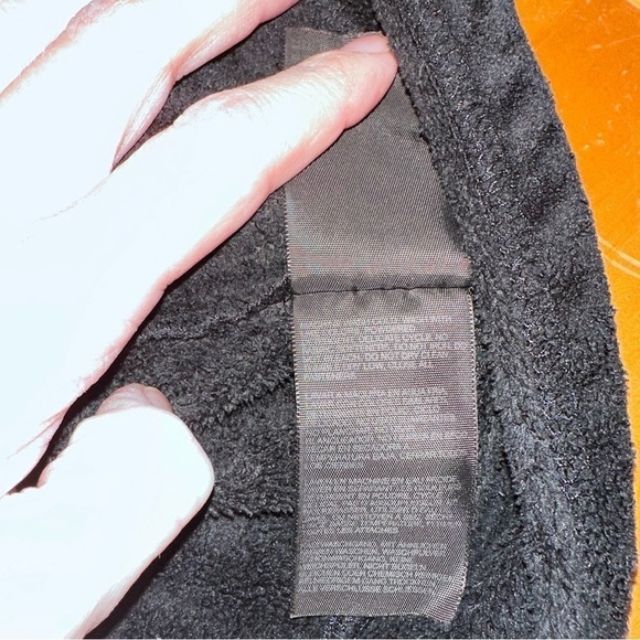 Marmot Women’s Black Fleece Jacket With Hood Size Small - Picture 6 of 9